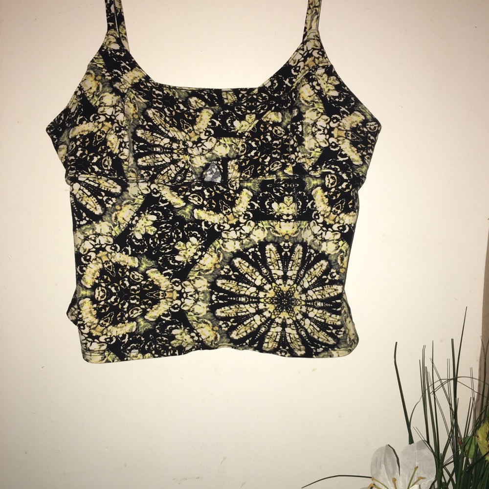 Keyhole Crop Top